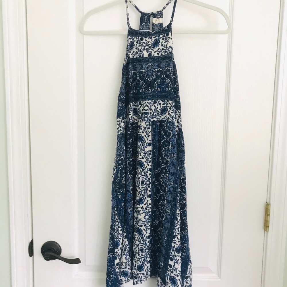 Cute Summer Dress - Picture 2 of 8